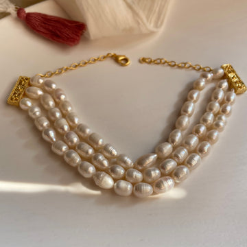 3 layered Pearl Necklace
